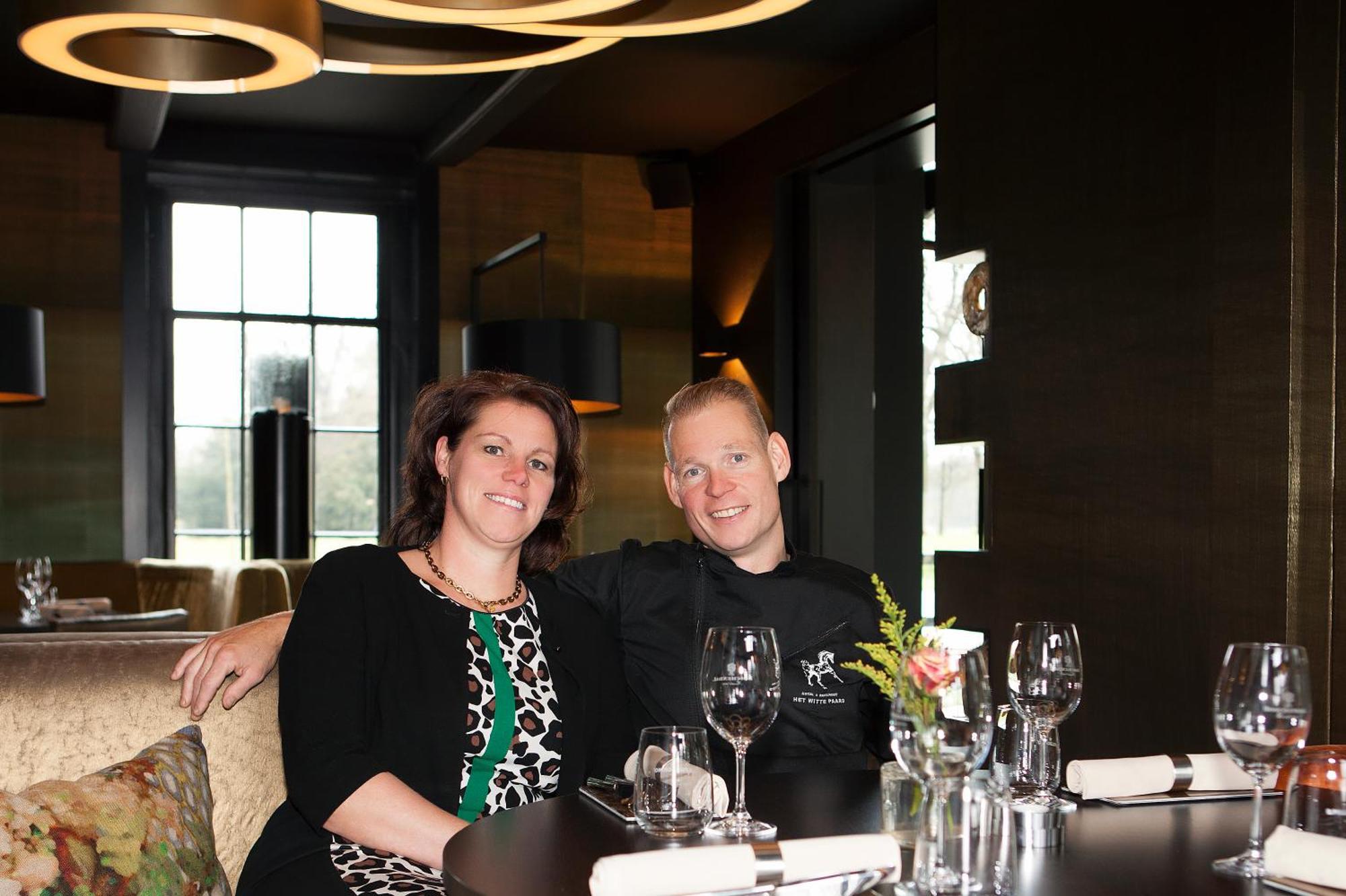Hotel Restaurant Het Witte Paard デルデン エクステリア 写真