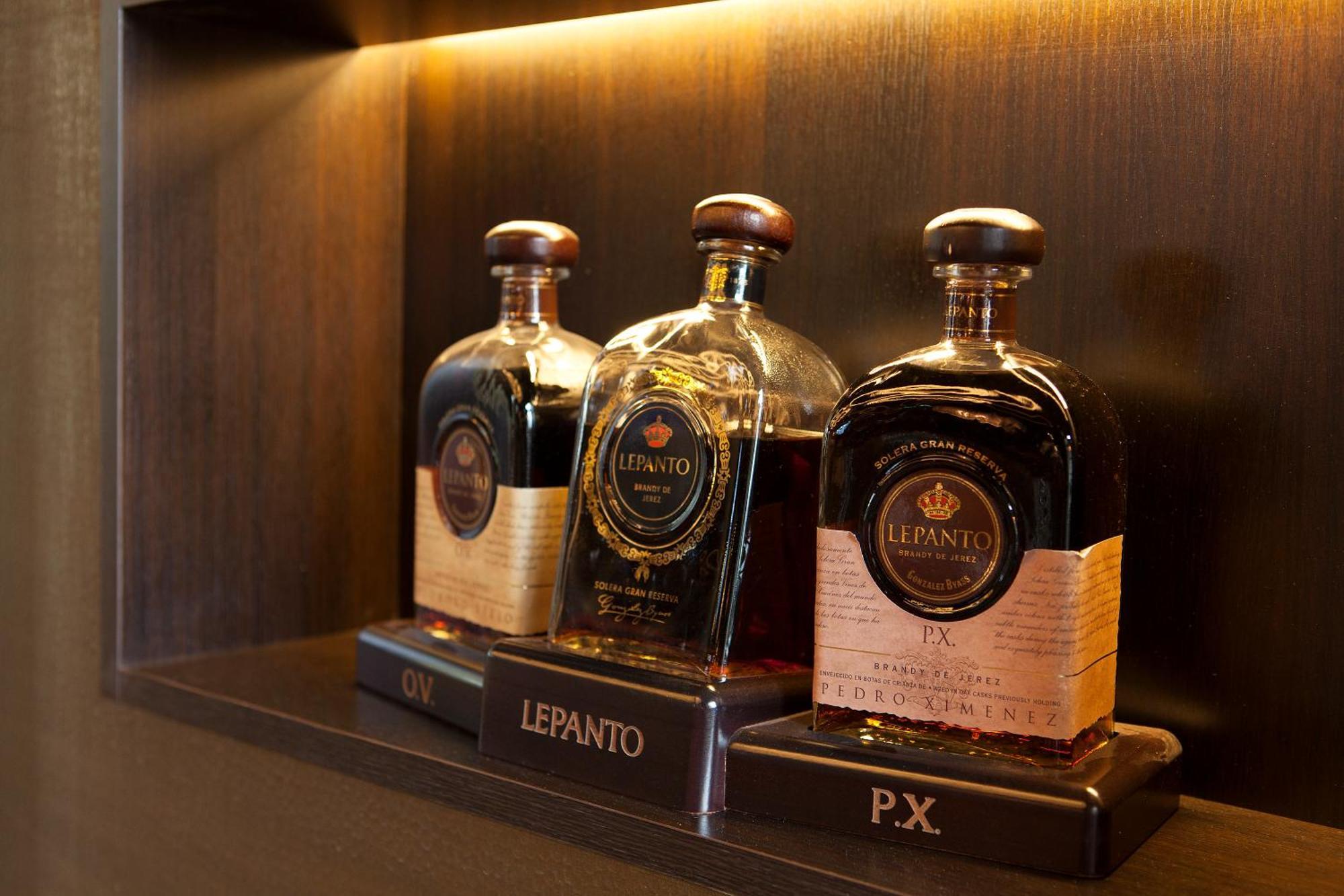 Hotel Restaurant Het Witte Paard デルデン エクステリア 写真