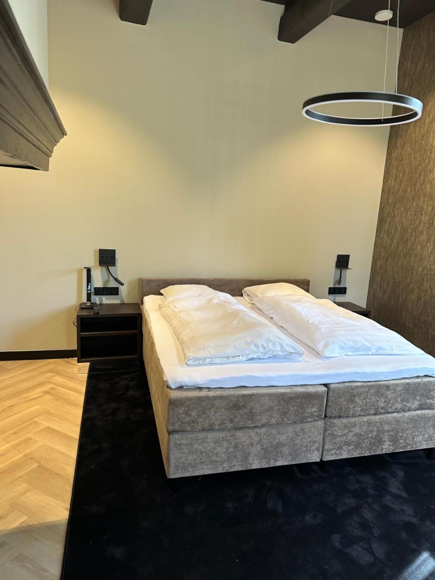 Hotel Restaurant Het Witte Paard デルデン エクステリア 写真