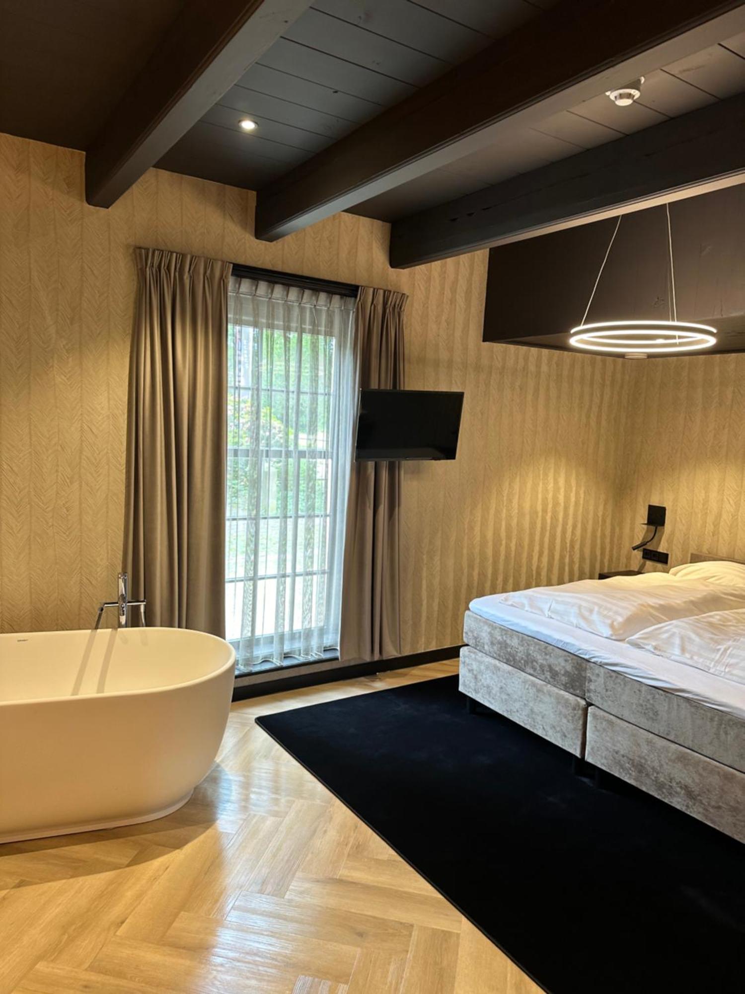Hotel Restaurant Het Witte Paard デルデン エクステリア 写真