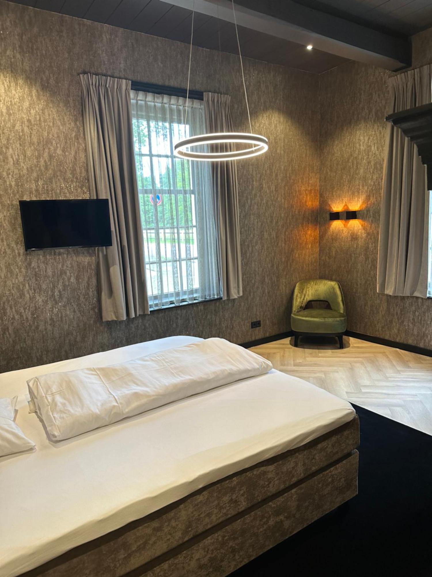 Hotel Restaurant Het Witte Paard デルデン エクステリア 写真