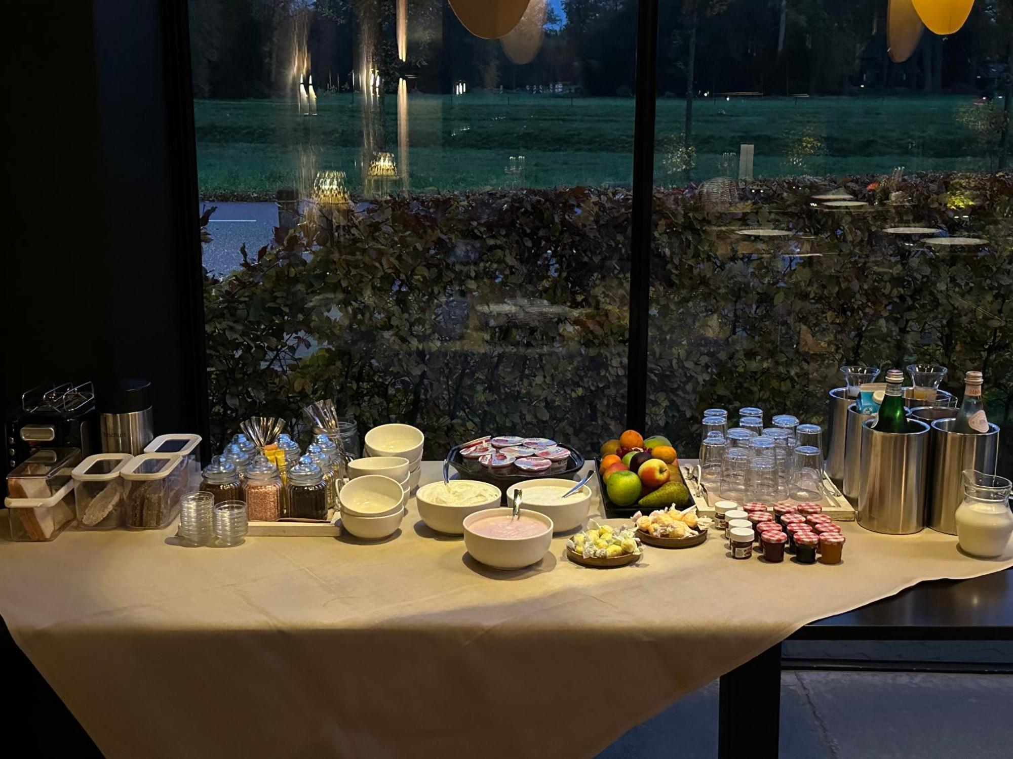 Hotel Restaurant Het Witte Paard デルデン エクステリア 写真
